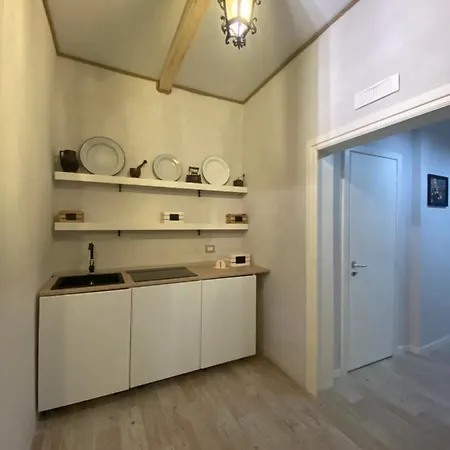 Palazzo Monna Bed and Breakfast Μολφέττα